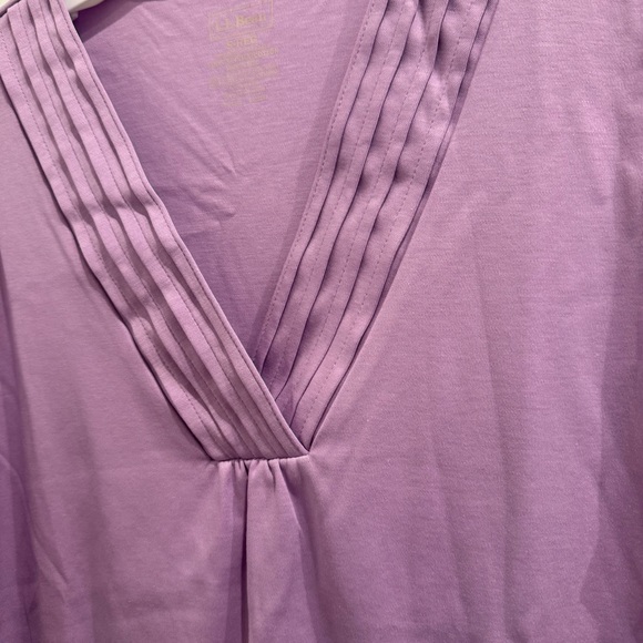 L.L.Bean V-Neck Women's Top 100% Supima Cotton S - Picture 3 of 8